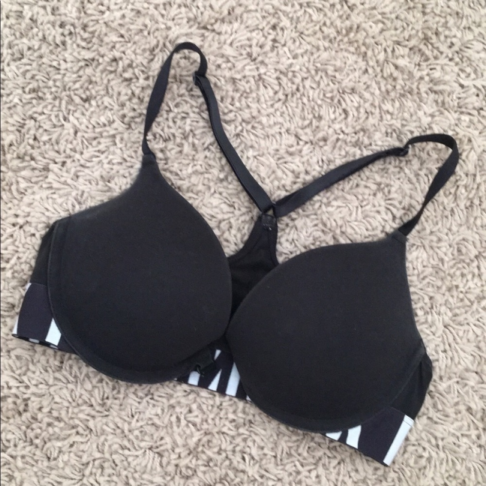 BLACK VICTORIA SECRET PINK PUSH UP BRA